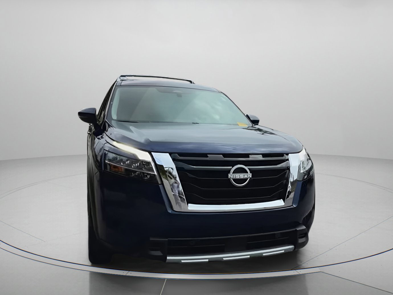 Used 2024 Nissan Pathfinder Platinum image 29