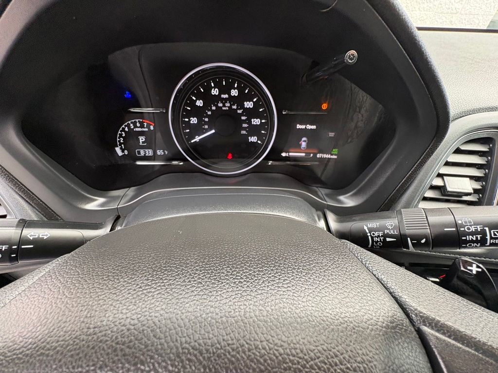 Used 2021 Honda HR-V EX image 17