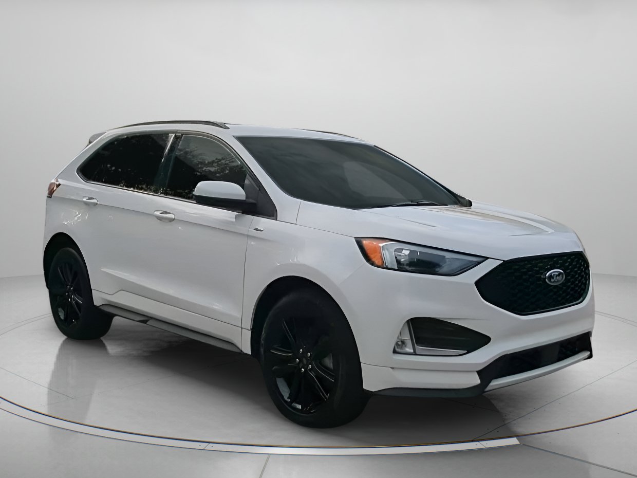 Certified 2022 Ford Edge ST-Line AWD/4WD image 2