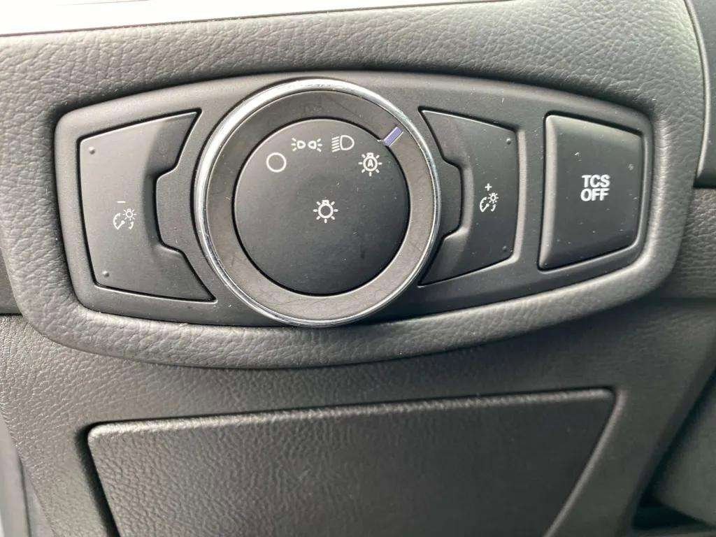 Certified 2023 Ford Edge SEL image 17