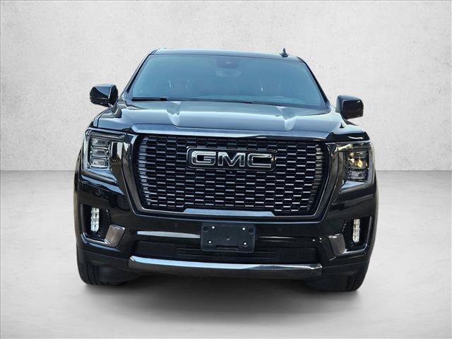 Used 2023 GMC Yukon Denali Ultimate w/ LPO, Floor Liner Package AWD/4WD image 2