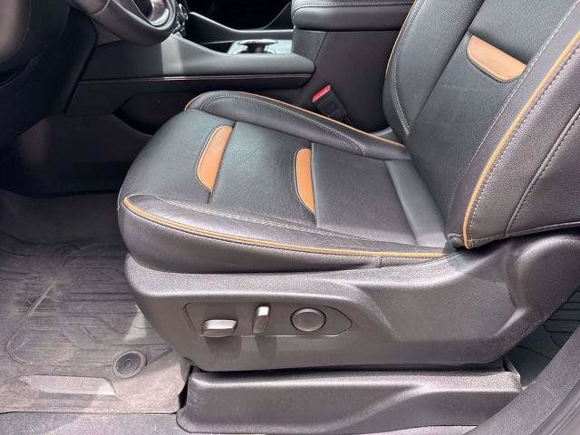 Used 2023 GMC Yukon AT4 w/ Max Trailering Package AWD/4WD image 16