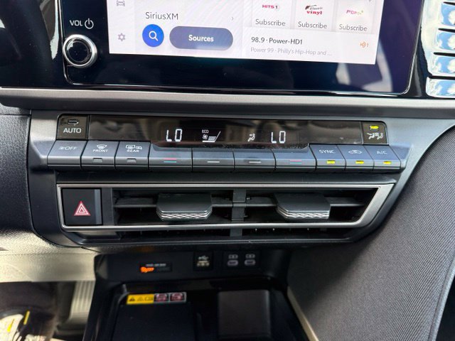 Used 2025 Toyota Camry LE FWD image 48