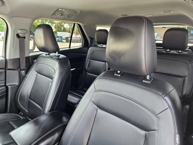 Certified 2023 Ford Explorer XLT w/ Equipment Group 202A RWD image 25