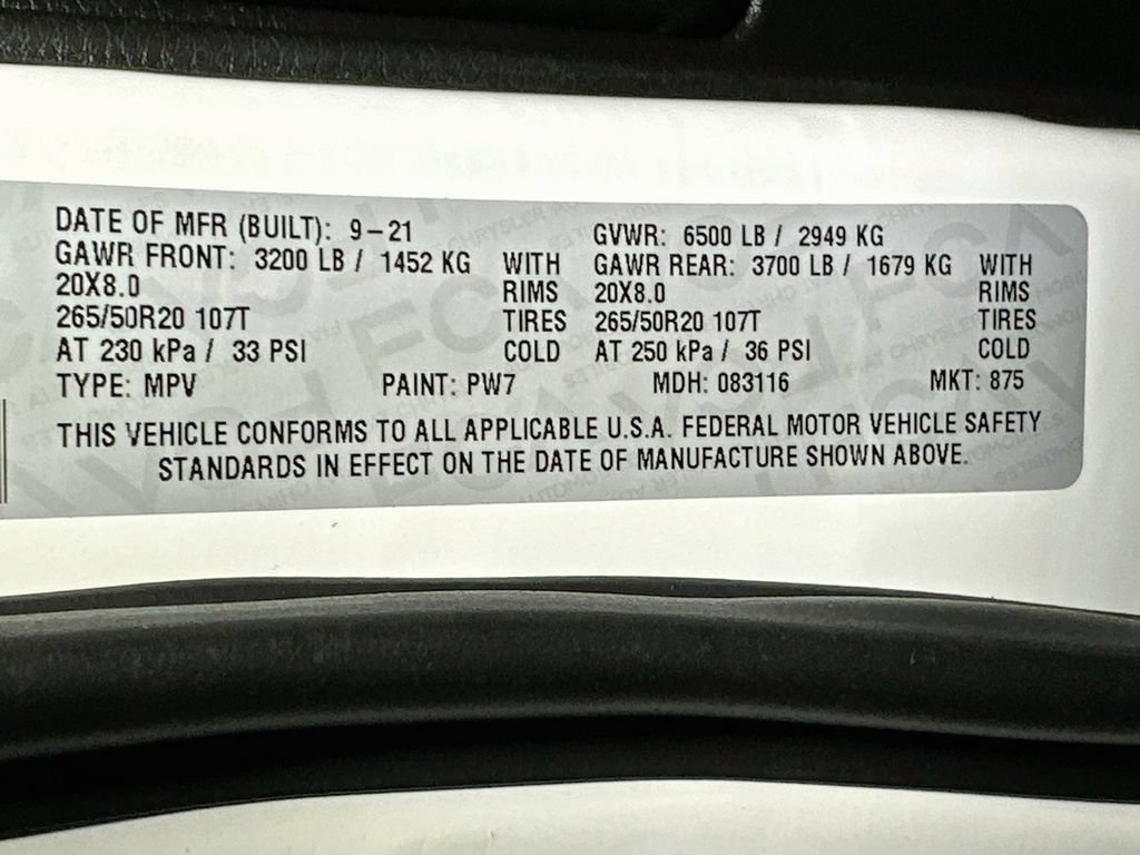 Used 2021 Jeep Grand Cherokee Laredo X AWD/4WD image 30