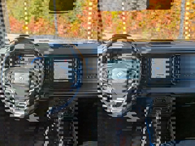 Certified 2022 Ford Bronco Black Diamond image 31