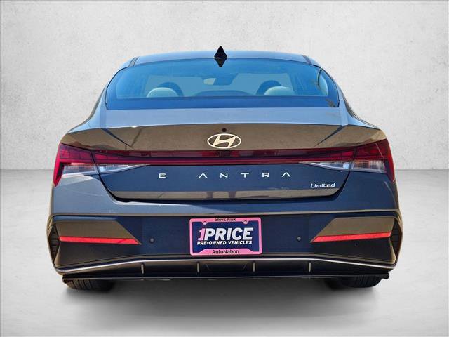 Used 2024 Hyundai Elantra Limited FWD image 7