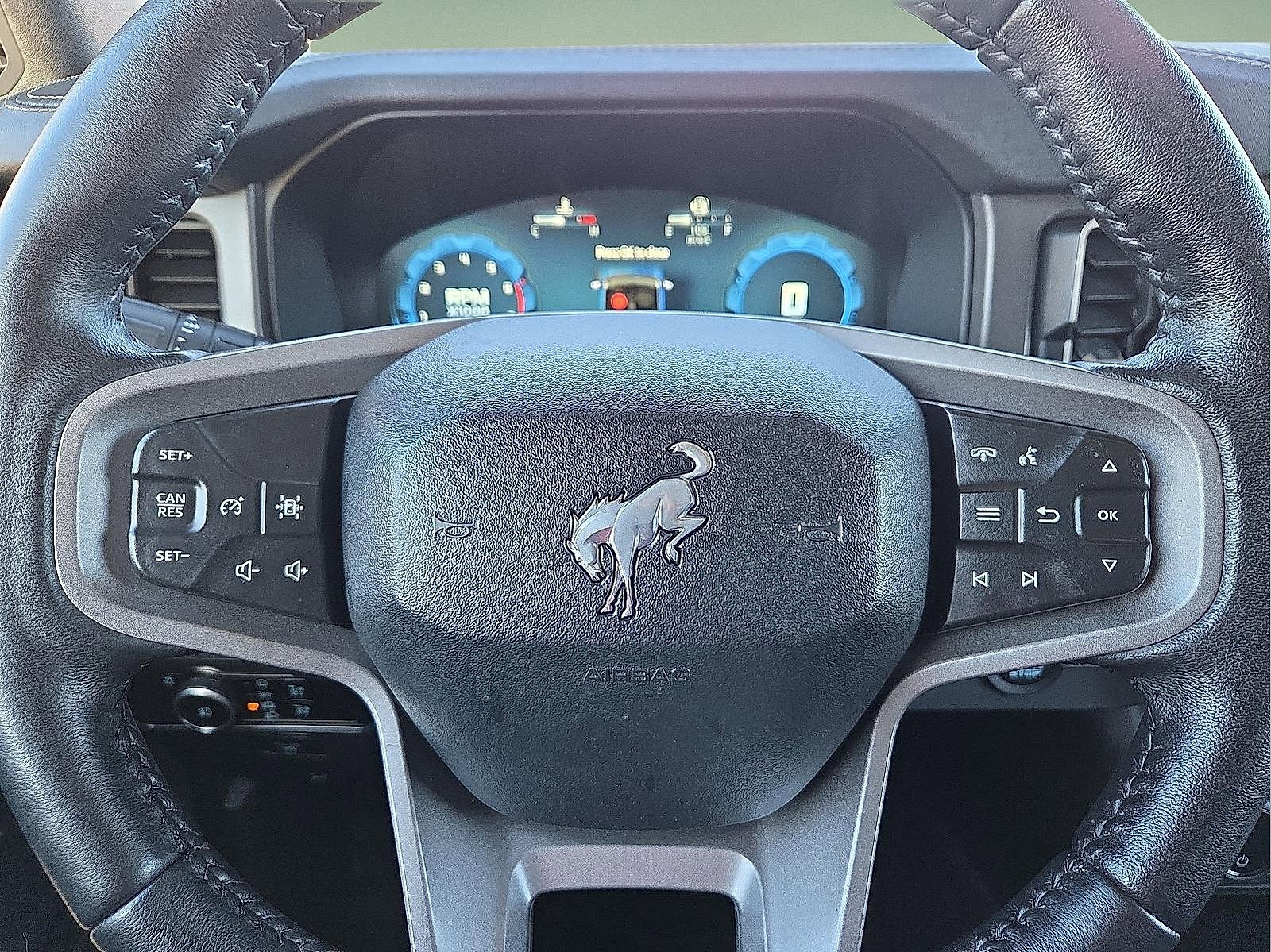 Certified 2025 Ford Bronco Badlands image 24