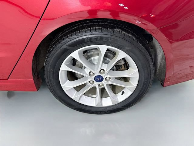 Certified 2020 Ford Fusion SE image 29