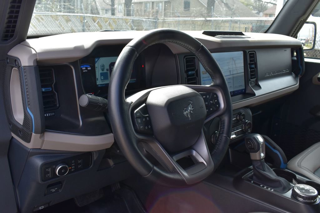 Certified 2023 Ford Bronco Wildtrak image 10