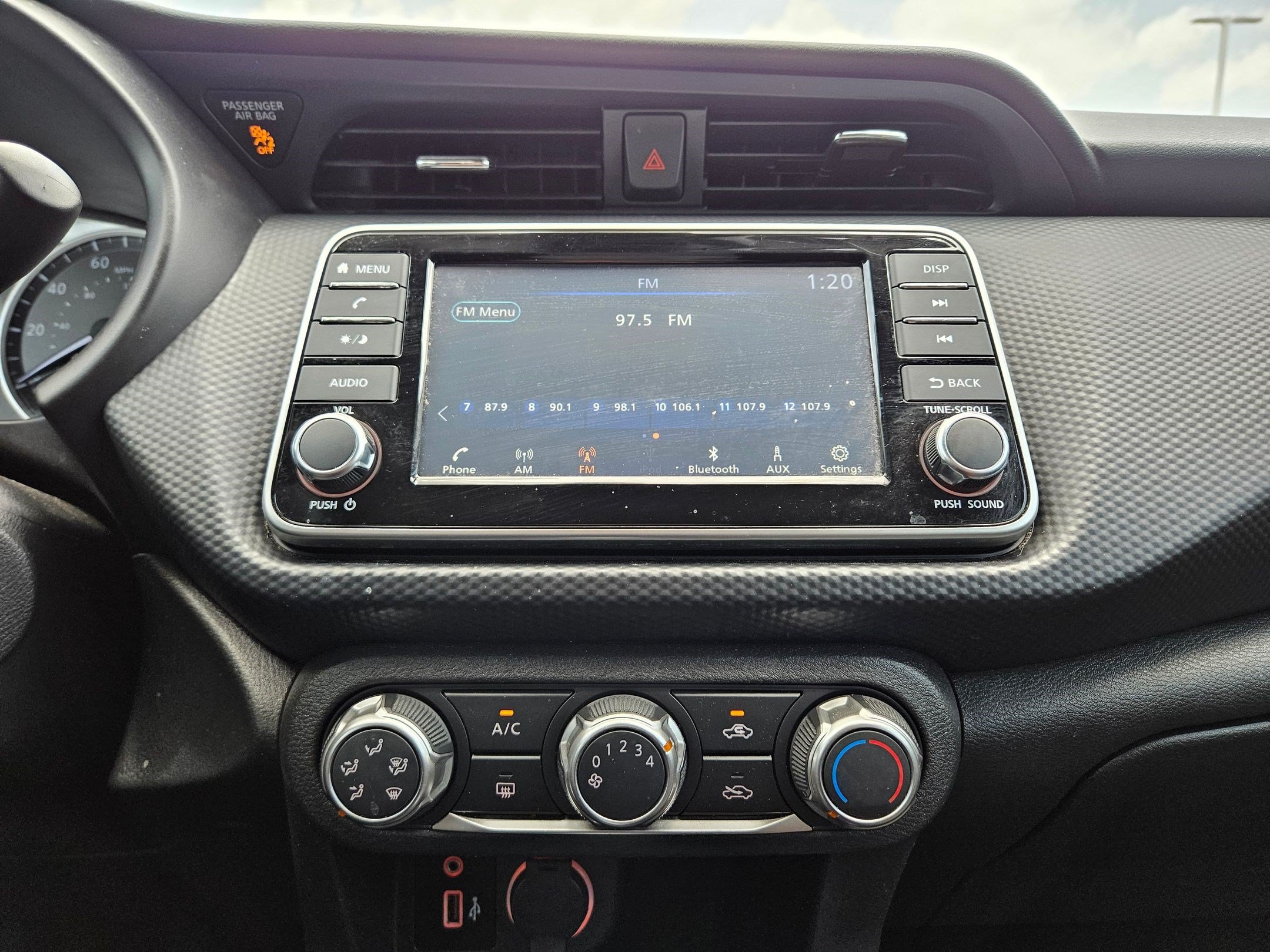 Used 2024 Nissan Kicks S FWD image 25