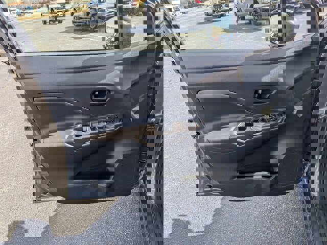 Used 2024 Nissan Versa S w/ Trunk Package image 11