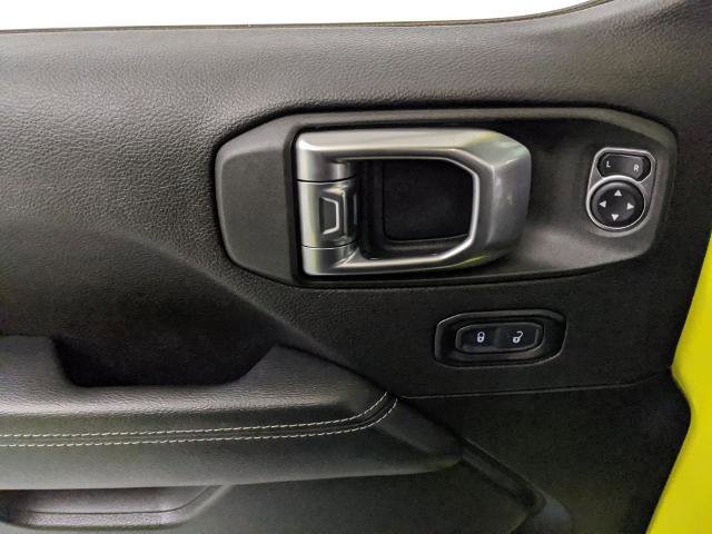 Used 2023 Jeep Wrangler Unlimited Sahara w/ Cold Weather Group image 16