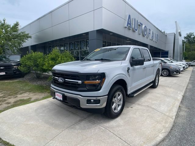 Certified 2025 Ford F150 XLT w/ Equipment Group 301A Standard AWD/4WD image 4