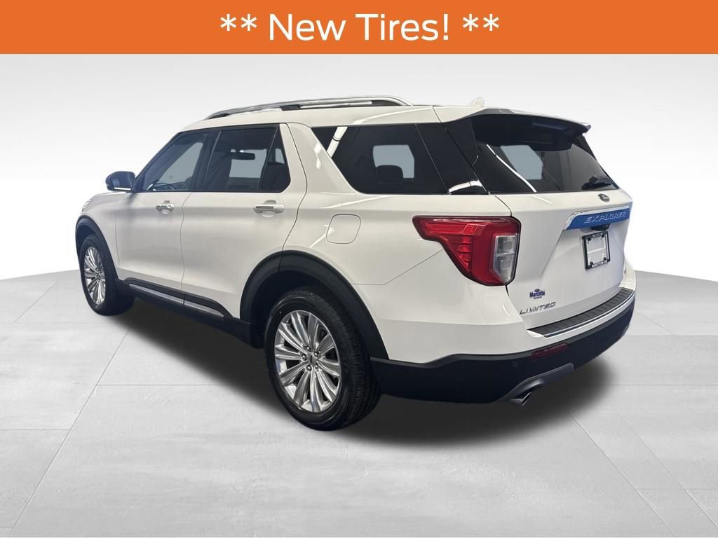 Certified 2021 Ford Explorer Limited w/ Equipment Group 301A image 3