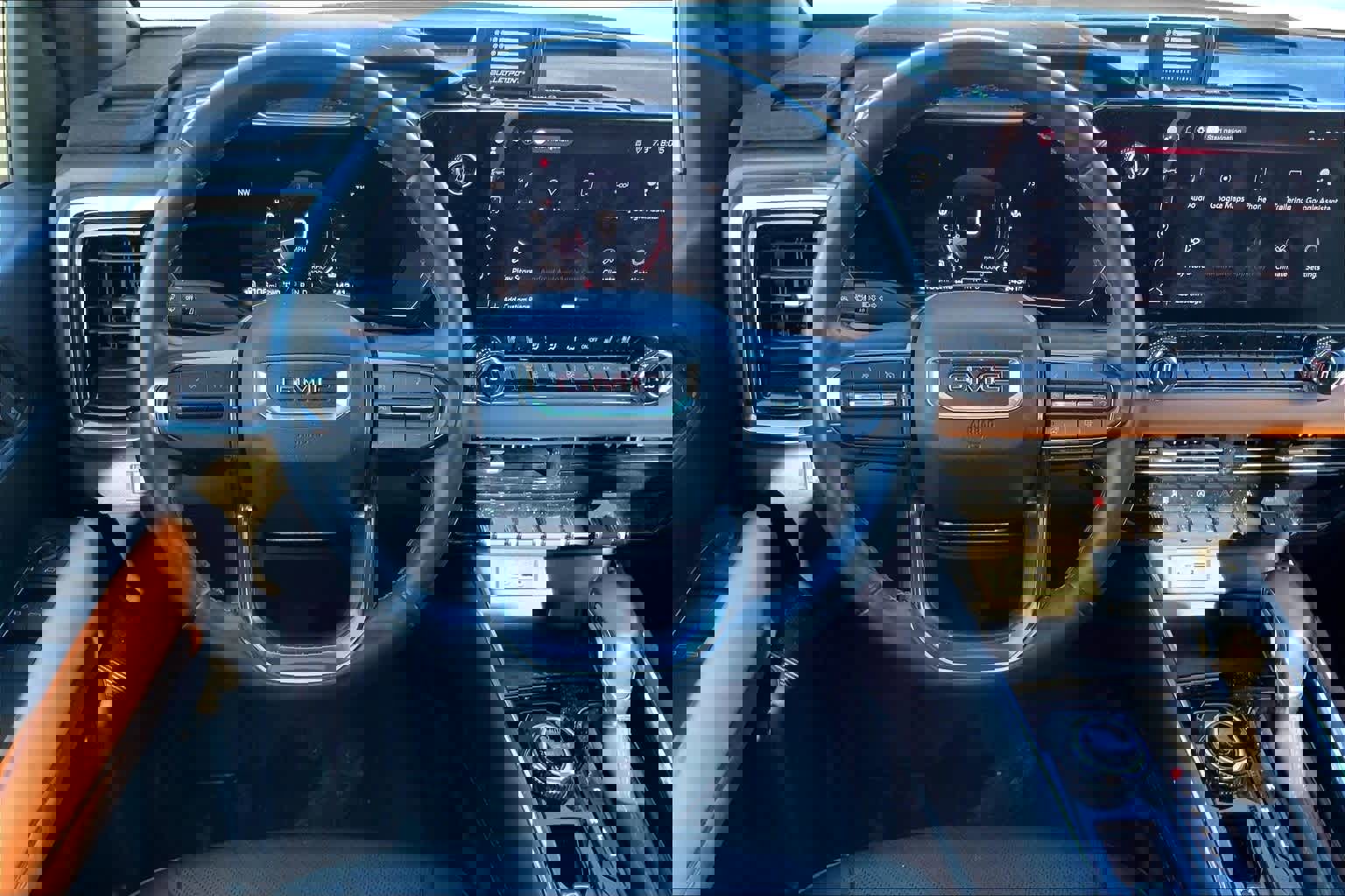 Used 2023 GMC Canyon AT4 w/ AT4 Premium Package image 14