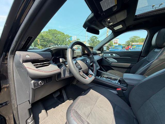 Certified 2025 Ford Explorer ST AWD/4WD image 23