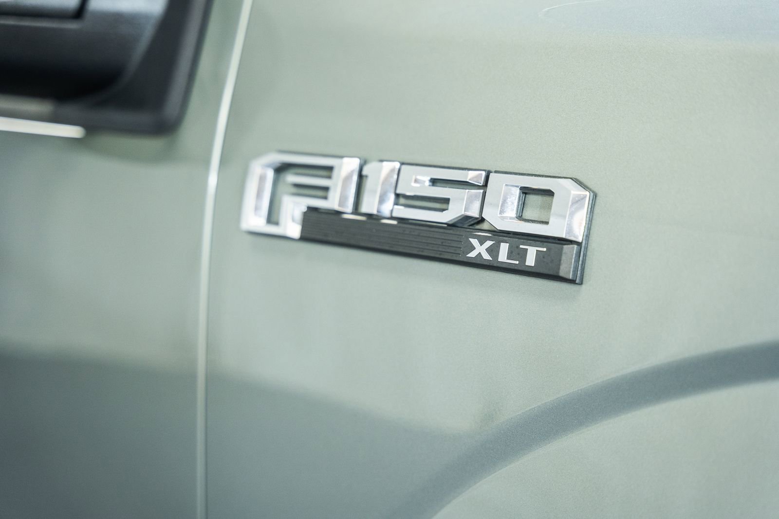 Certified 2020 Ford F150 XLT w/ Equipment Group 302A Luxury image 13