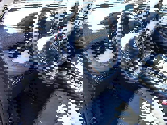 Certified 2025 Ford Explorer Active w/ Active Comfort Package image 11