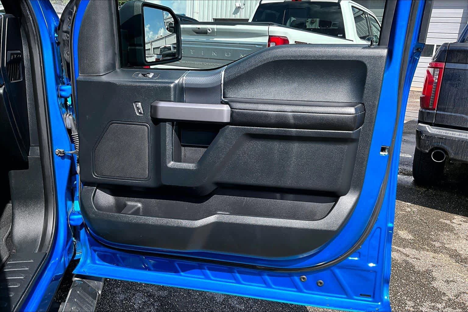 Certified 2019 Ford F150 XLT w/ Equipment Group 302A Luxury AWD/4WD image 23