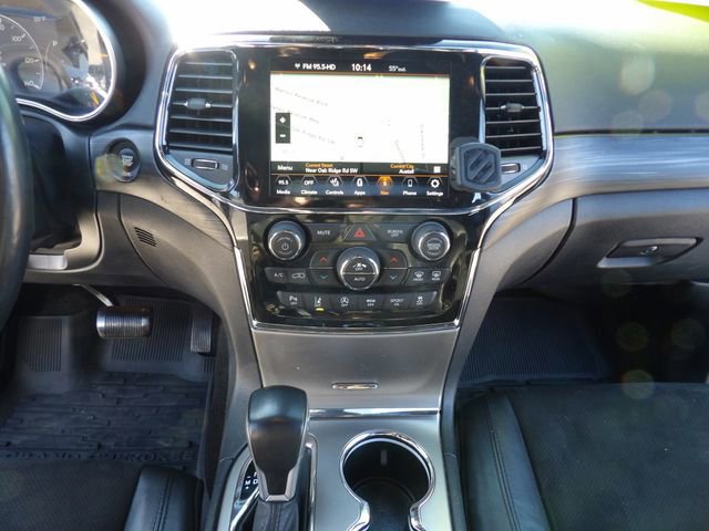 Used 2022 Jeep Grand Cherokee Laredo X image 19