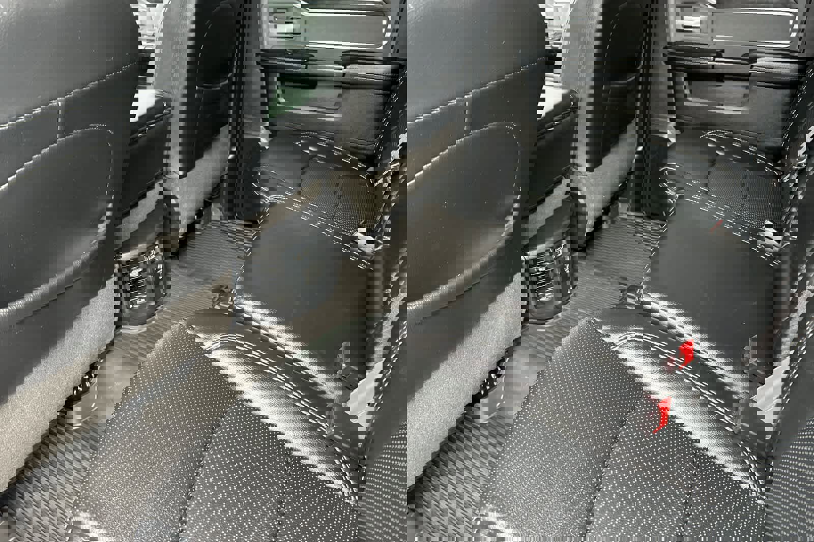 Used 2022 RAM 3500 Big Horn w/ Level C Equiment Group image 10