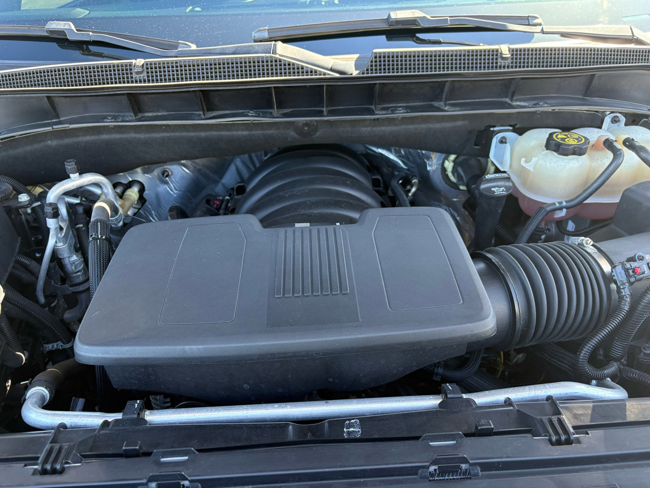 Used 2023 Chevrolet Tahoe LT w/ Luxury Package image 84