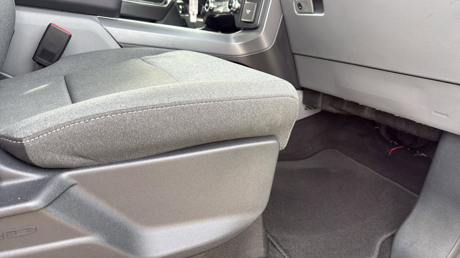 Certified 2025 Ford F150 XLT w/ Equipment Group 301A Standard image 25