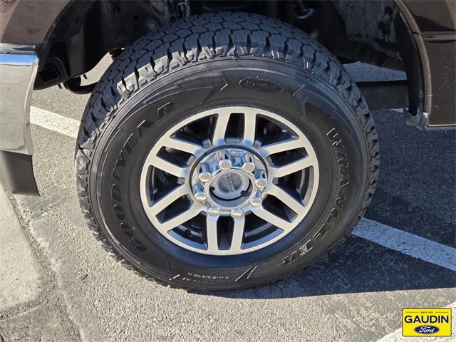 Certified 2019 Ford F350 Lariat w/ Lariat Value Package image 10