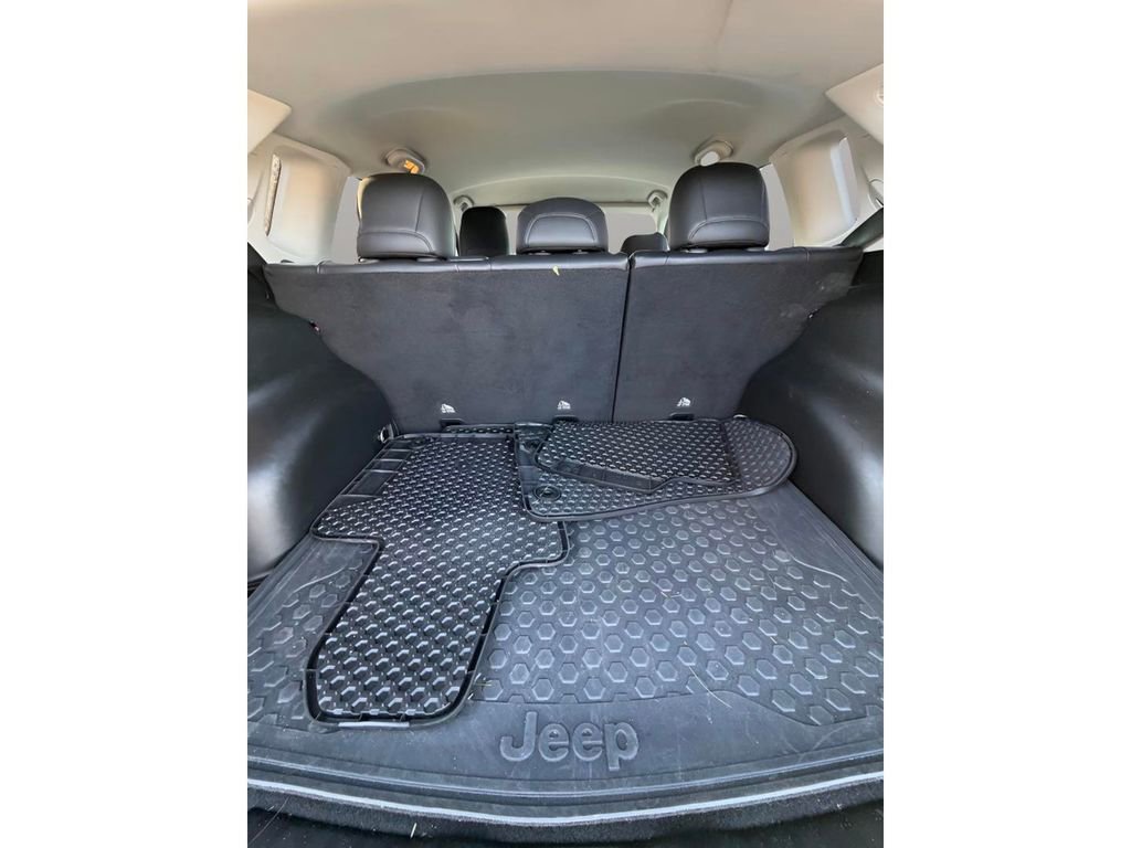 Used 2019 Jeep Compass Latitude w/ Cold Weather Group image 15