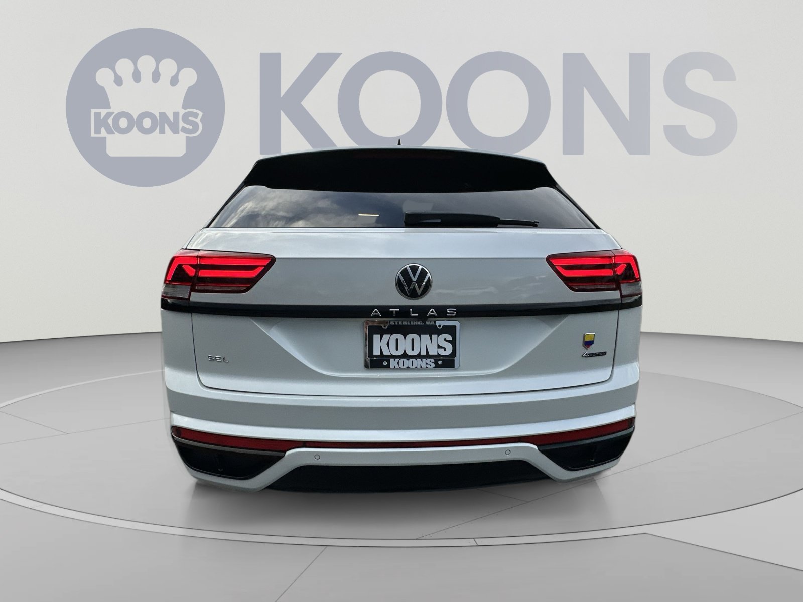 Used 2023 Volkswagen Atlas Cross Sport SEL R-Line AWD/4WD image 10