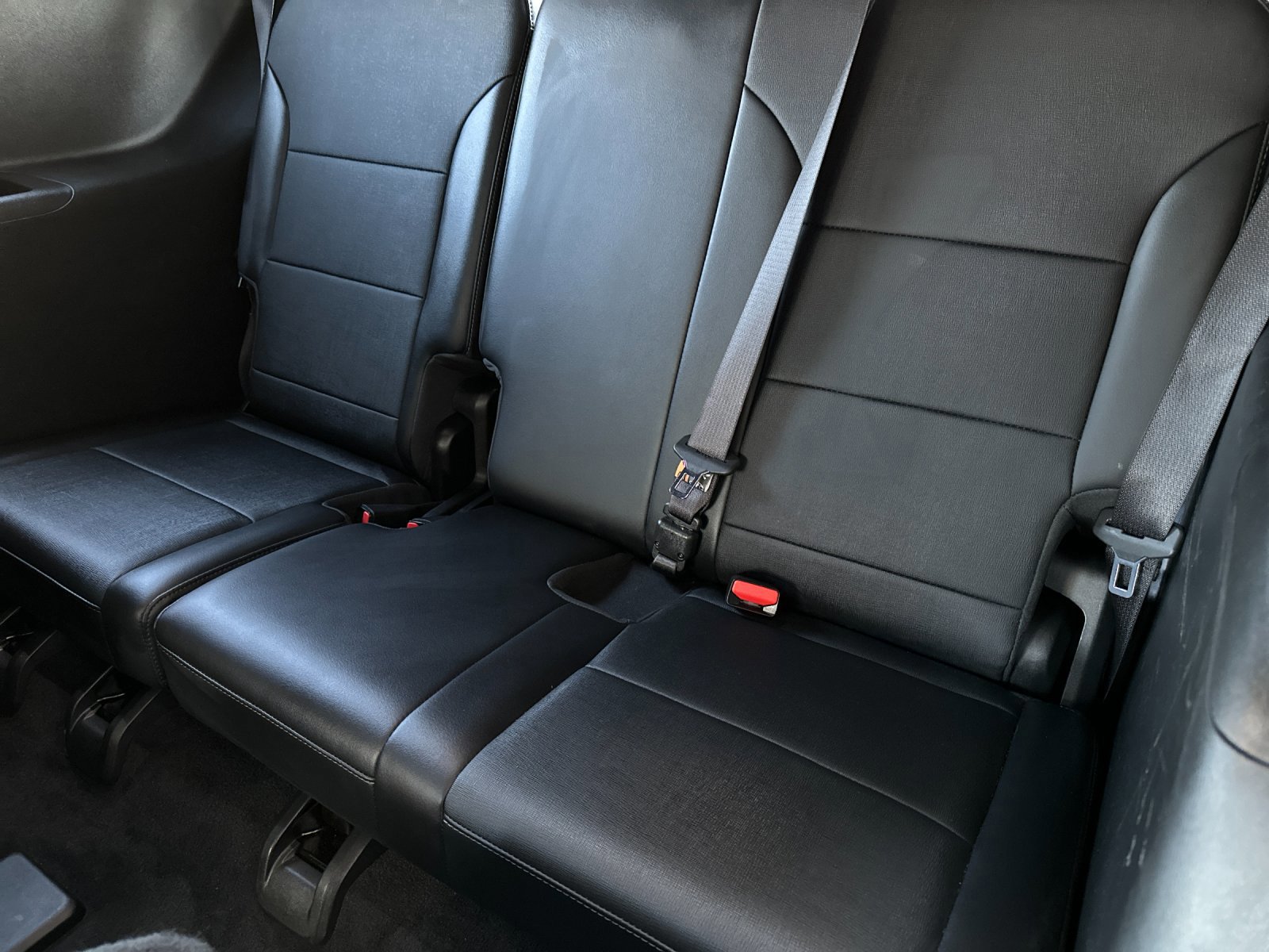 Used 2025 Buick Enclave Preferred image 15