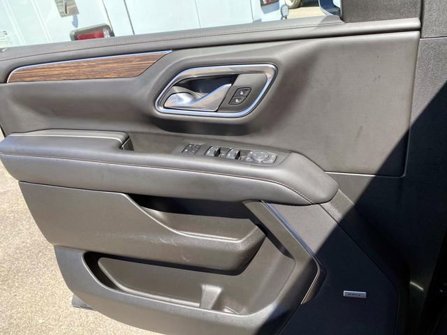 Used 2022 Chevrolet Tahoe High Country AWD/4WD image 23
