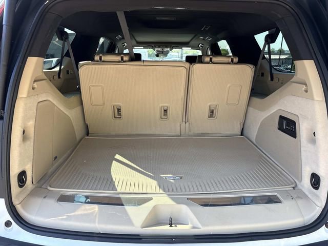 Used 2024 Cadillac Escalade ESV Premium Luxury w/ Performance Package image 12