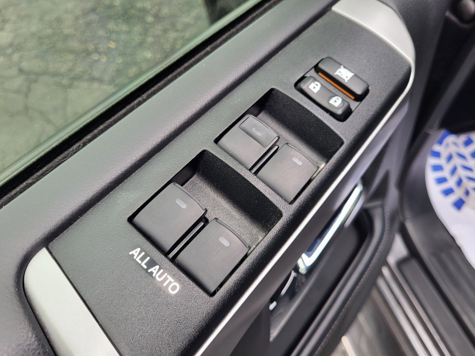 Used 2023 Toyota 4Runner TRD Sport AWD/4WD image 18