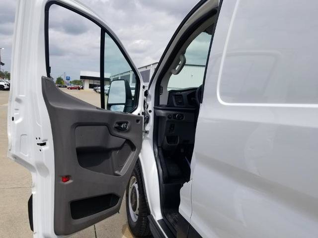 Certified 2026 Ford Transit 250 Low Roof RWD image 16