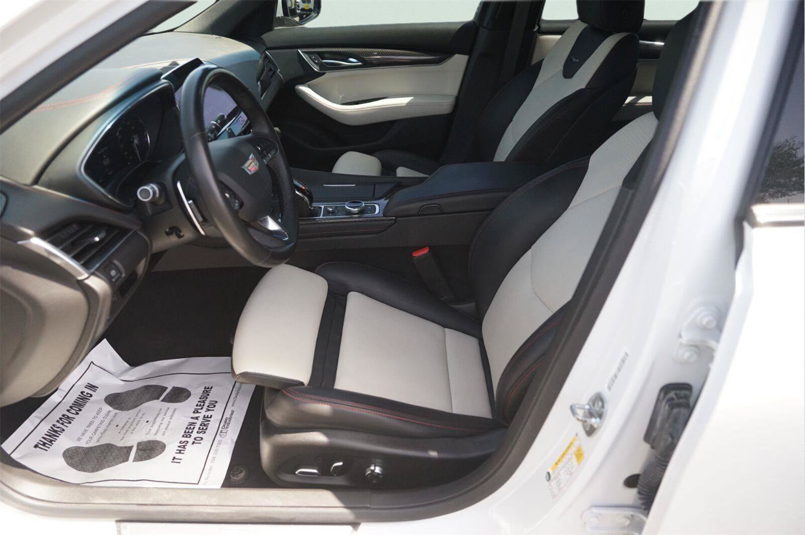 Used 2023 Cadillac CT5 Sport w/ Climate Package RWD image 9