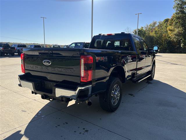 Certified 2023 Ford F250 Lariat w/ FX4 Off-Road Package AWD/4WD image 5