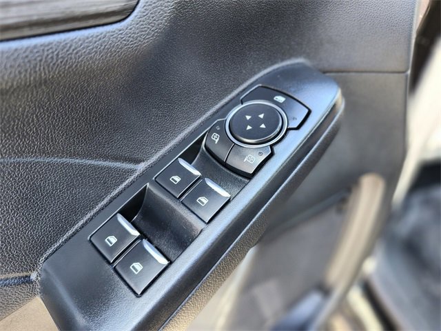 Certified 2025 Ford Escape Platinum w/ Premium Technology Package image 17