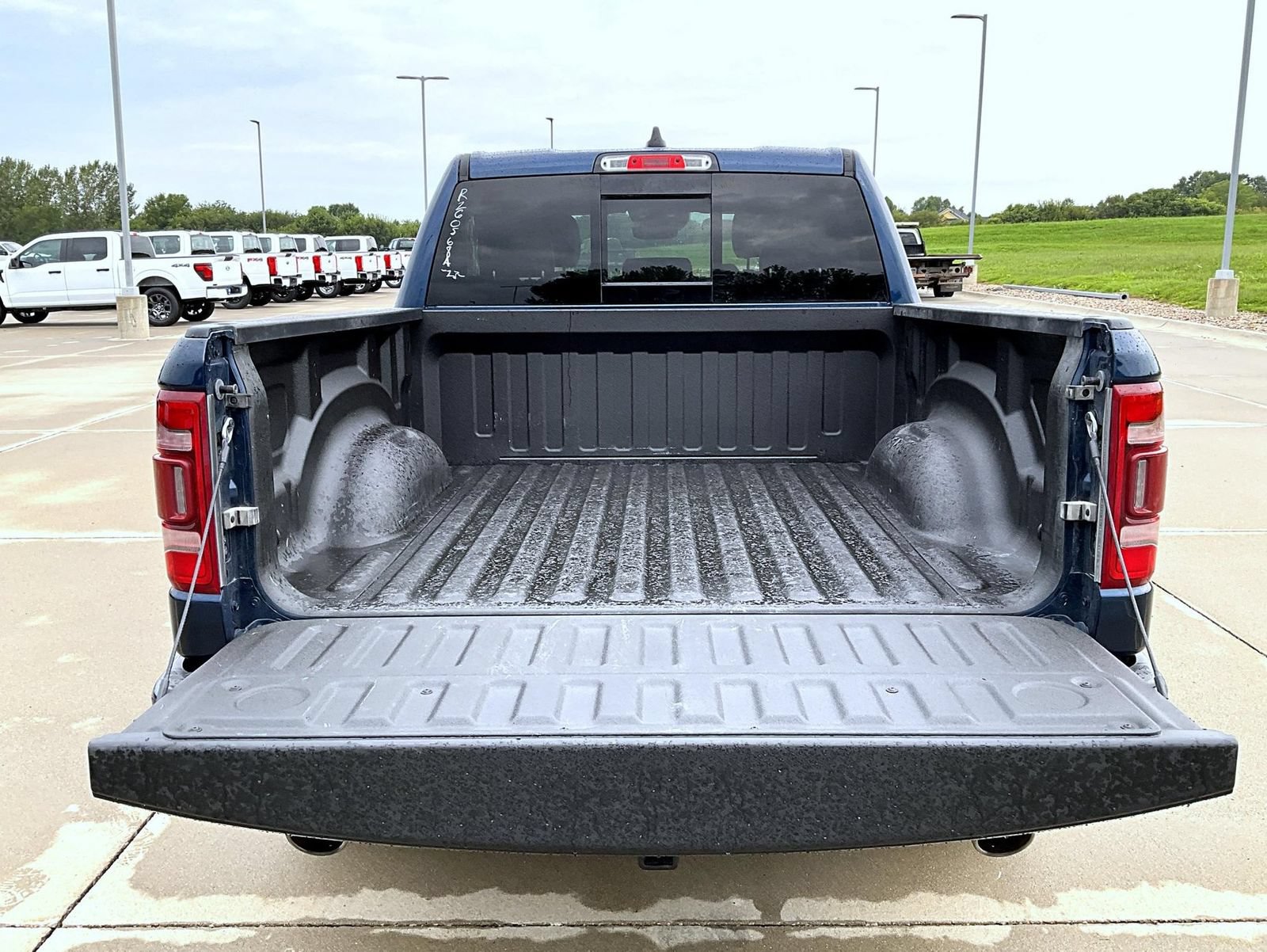 Used 2023 RAM 1500 Laramie AWD/4WD image 22