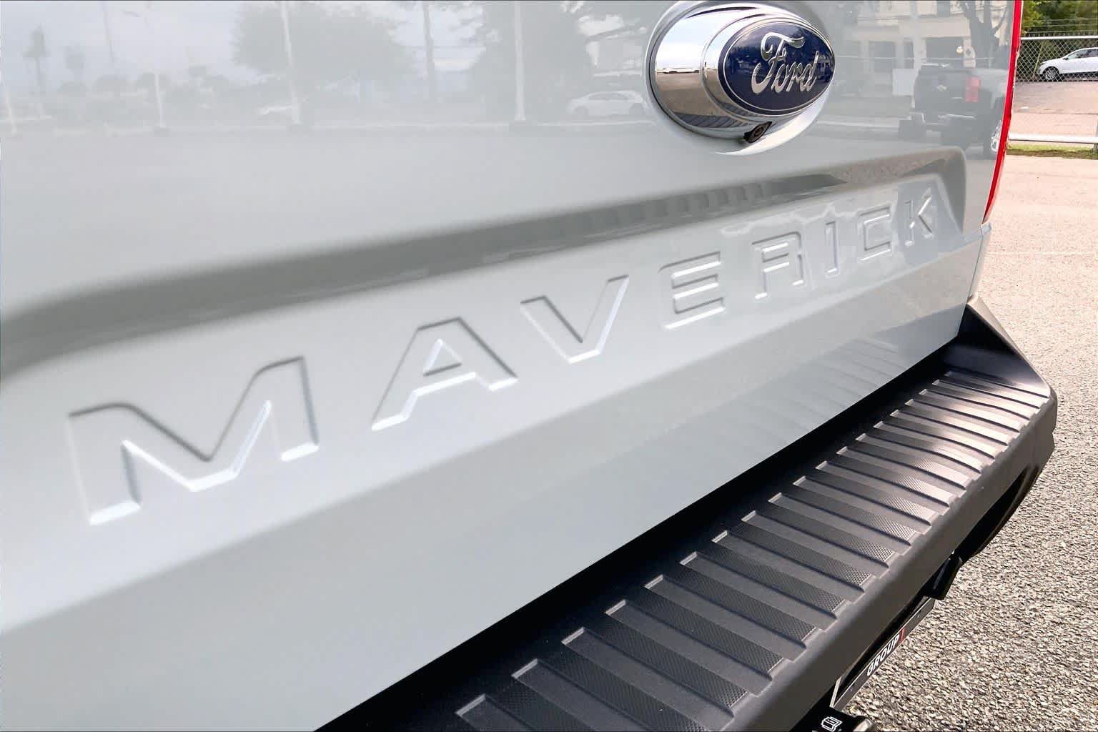 Certified 2023 Ford Maverick XL FWD image 31
