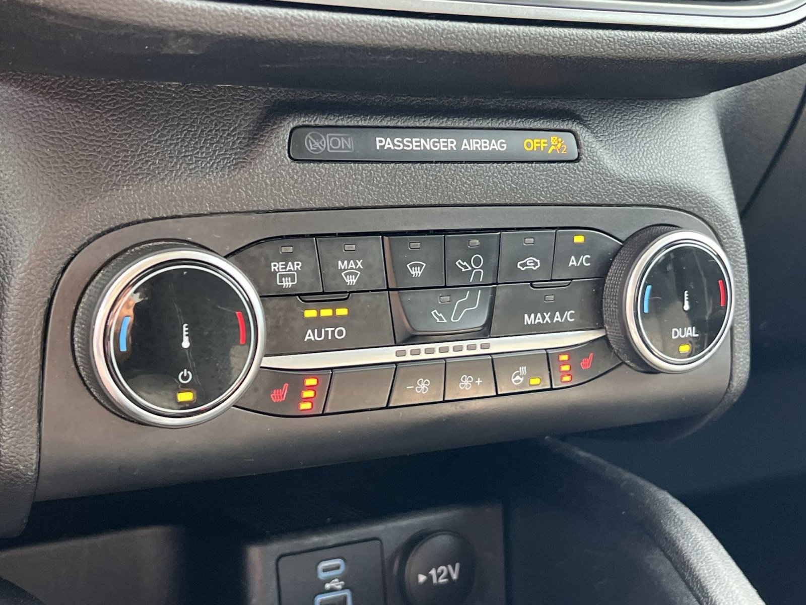 Certified 2023 Ford Escape Active AWD/4WD image 20
