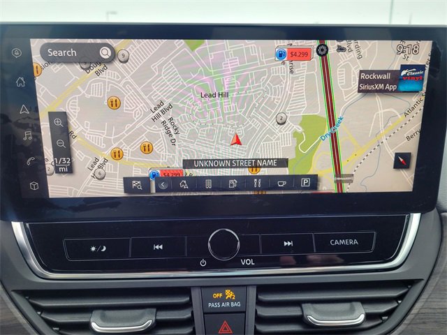 Used 2023 Nissan Altima 2.5 SV w/ SV Premium Package image 16