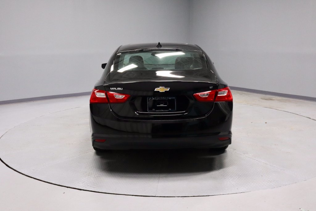 Used 2024 Chevrolet Malibu LT FWD image 9