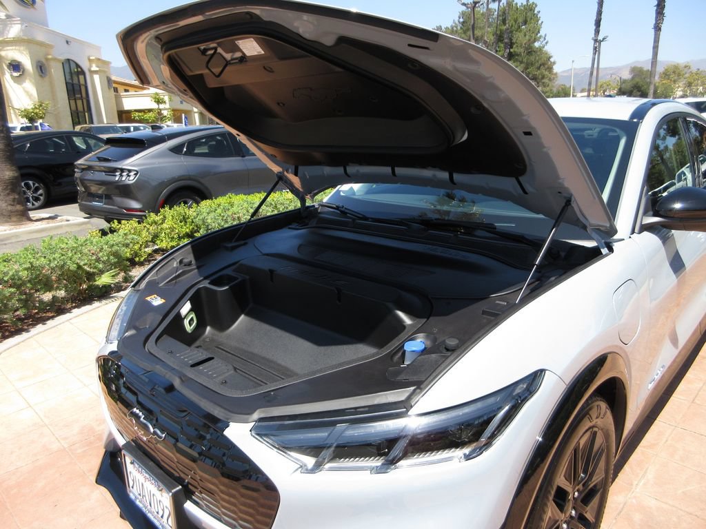 Certified 2025 Ford Mustang Mach-E Premium w/ Sport Appearance Package AWD/4WD image 26
