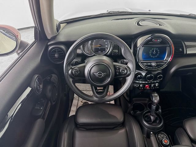 Used 2019 MINI Cooper S w/ Premium Package image 23