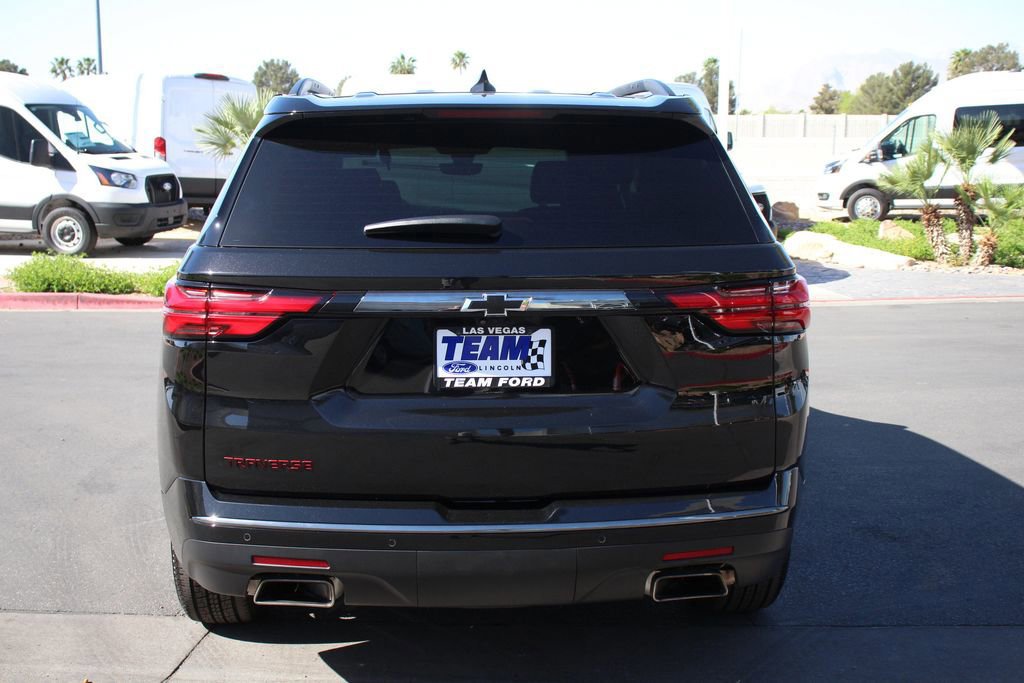 Used 2023 Chevrolet Traverse Premier w/ Redline Edition image 6