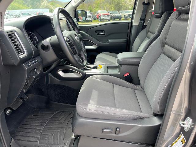 Used 2024 Nissan Frontier SV w/ SV Convenience Package image 19