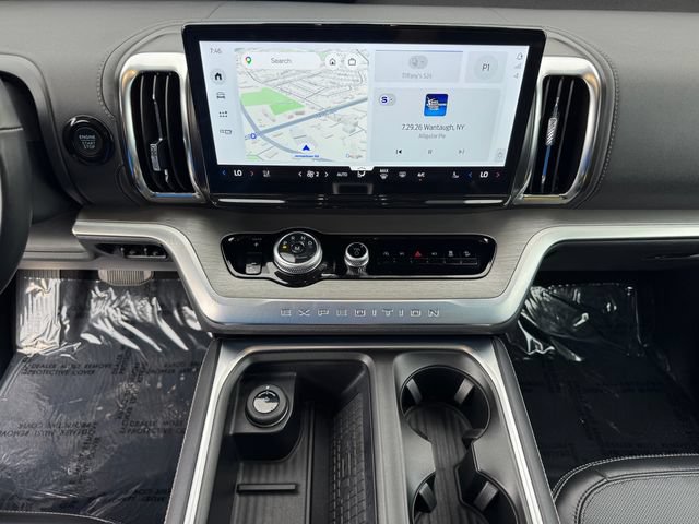 Certified 2025 Ford Expedition Max Platinum w/ Driver's Package AWD/4WD image 28