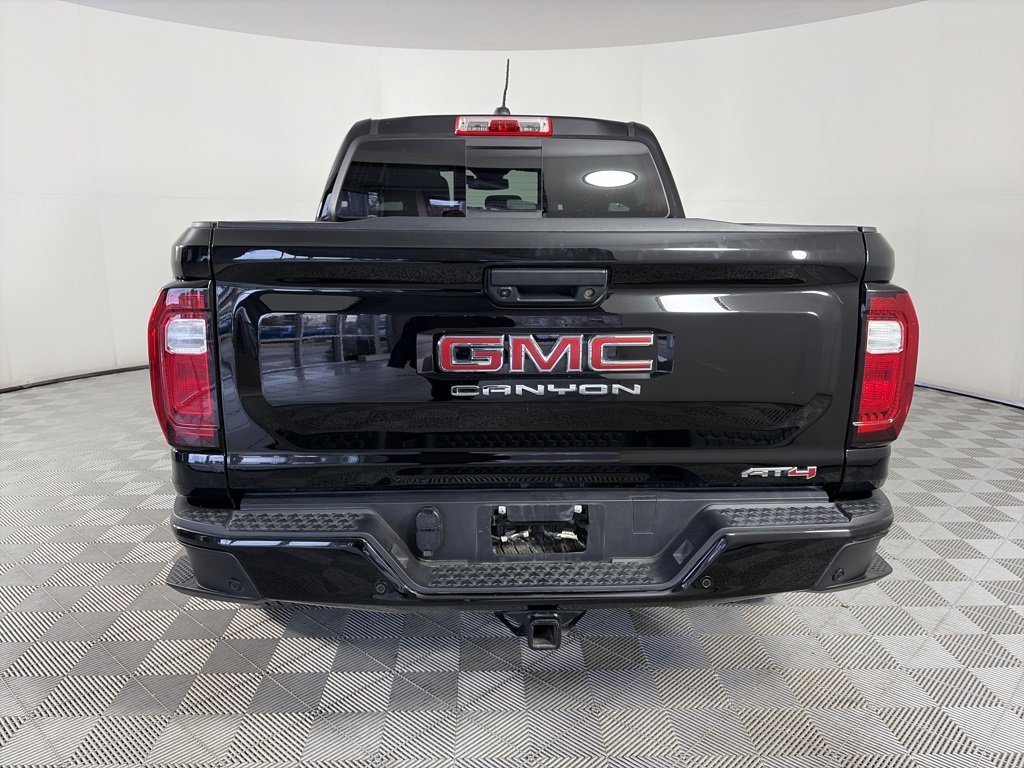 Used 2024 GMC Canyon AT4 w/ AT4 Premium Package image 4